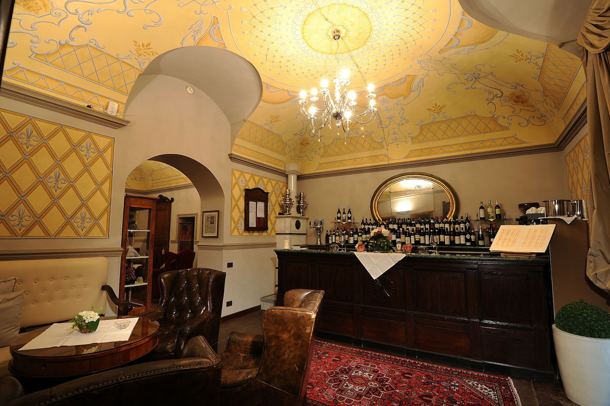 Hotel Villa Beccaris มอนฟอร์เต ดิ อัลบา ภายนอก รูปภาพ